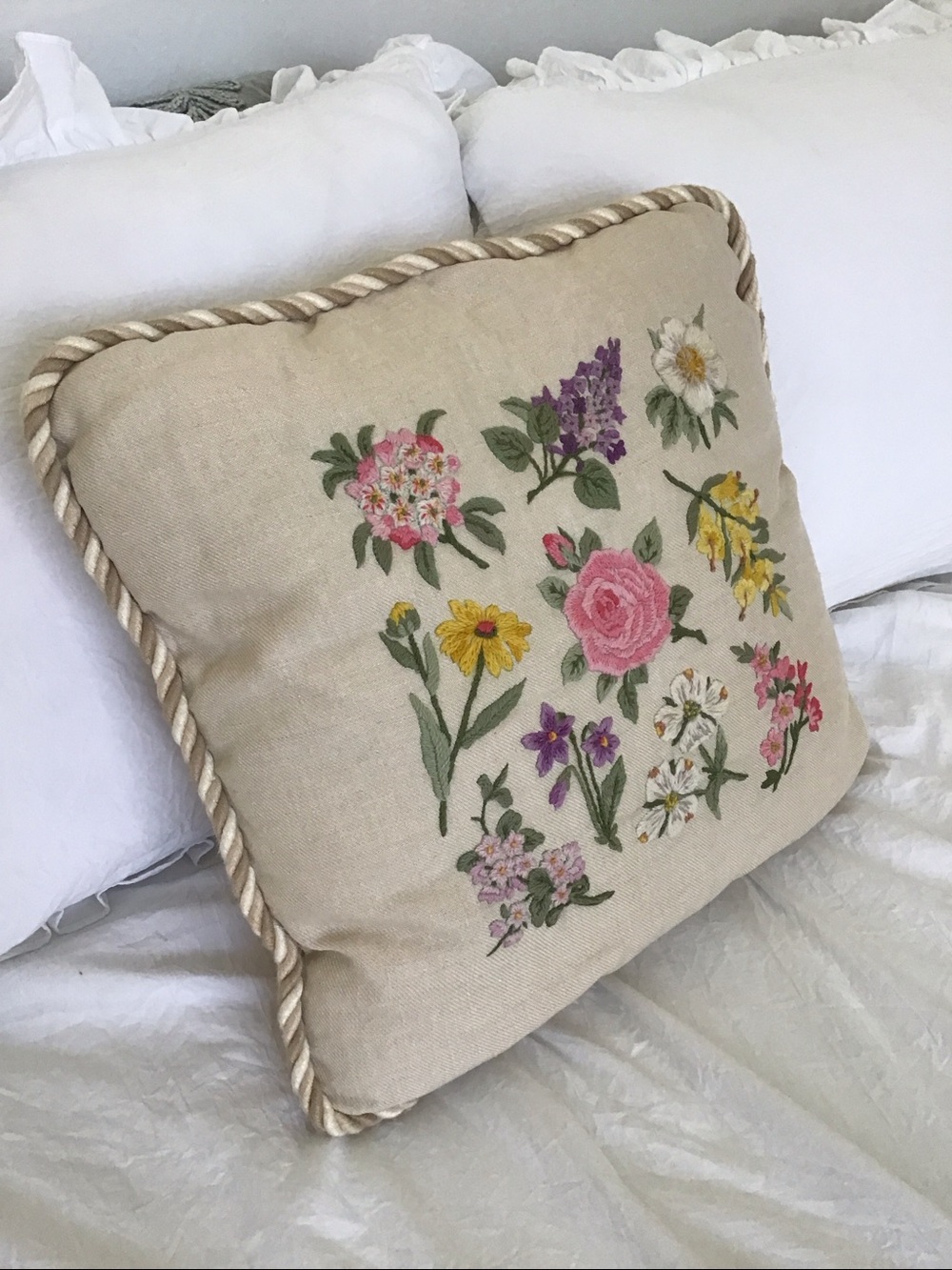 Vintage Handmade Elsa Williams "USA State Flowers" crewel embroidered pillow.